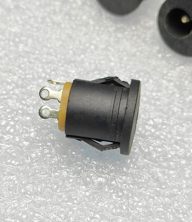 DC female socket 4 pieces_img_1