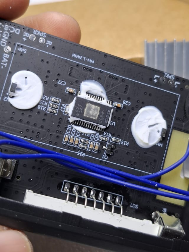 Gold-AP55 TPA3116 12V 24V MINI Audio Digital Power amplifier Stereo board 50W + 50W with bluetooth_img_1