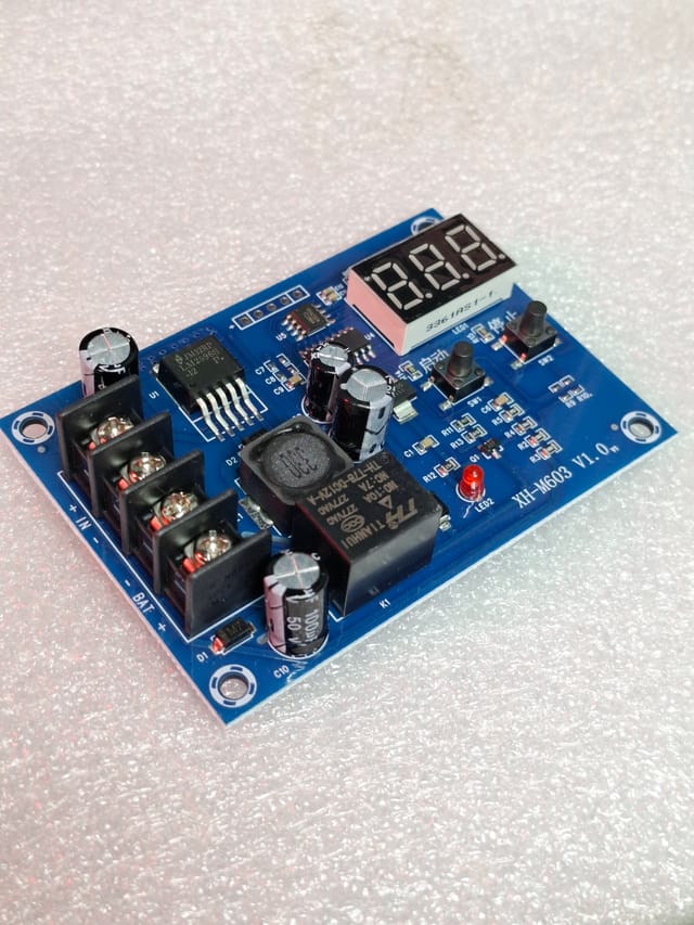 XH-M603 charging control module for 12-24V batteries._img_0