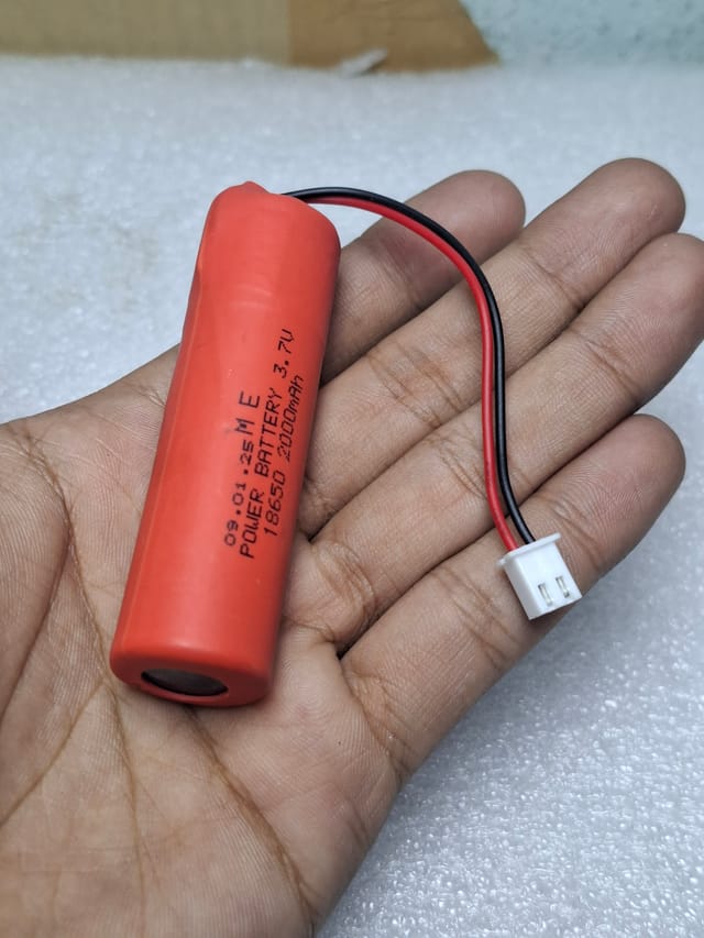 3.7V 2000 Mah Lithium Iron Battery. old laptop battery capacity tested._img_2