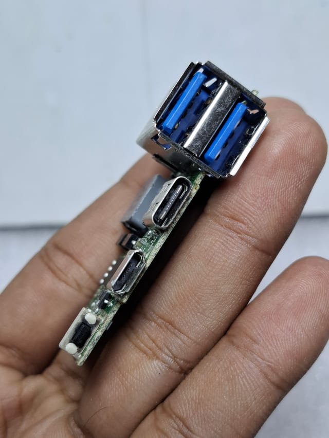 18W Fast Charging Power Bank Circuit_img_1