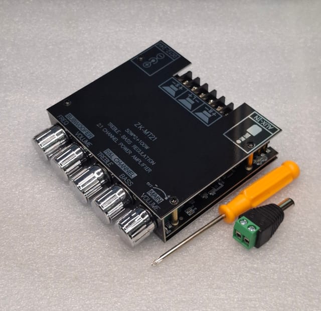 ZK-MT21 2.1 Amplifie ( local quality)_img_4