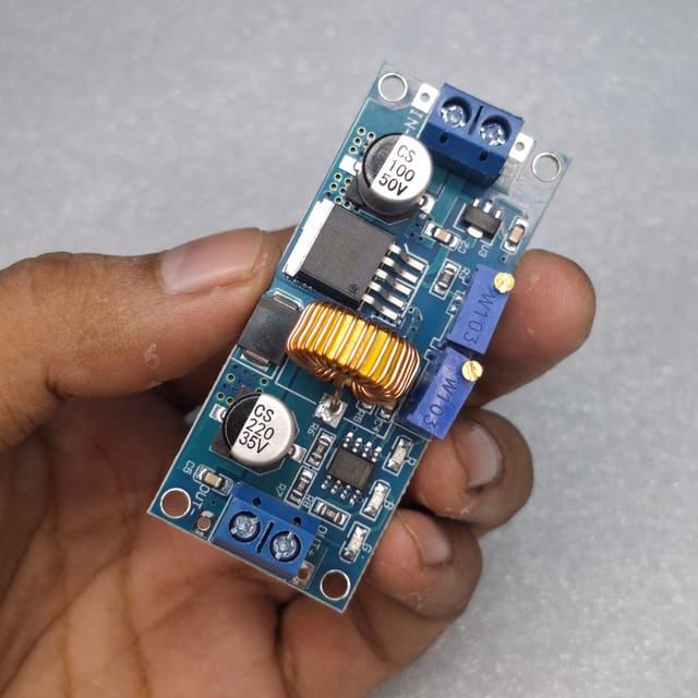 XL4015 DC-DC step-down buck converter module. This type of module is used to convert a higher DC voltage to a lower, adjustable DC voltage._img_2