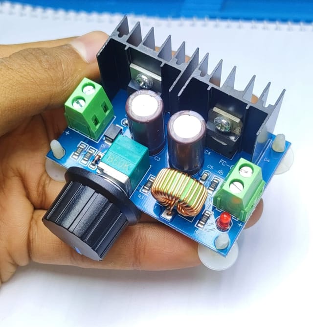 DC Voltage Regulator 4V - 40V 8A_img_2