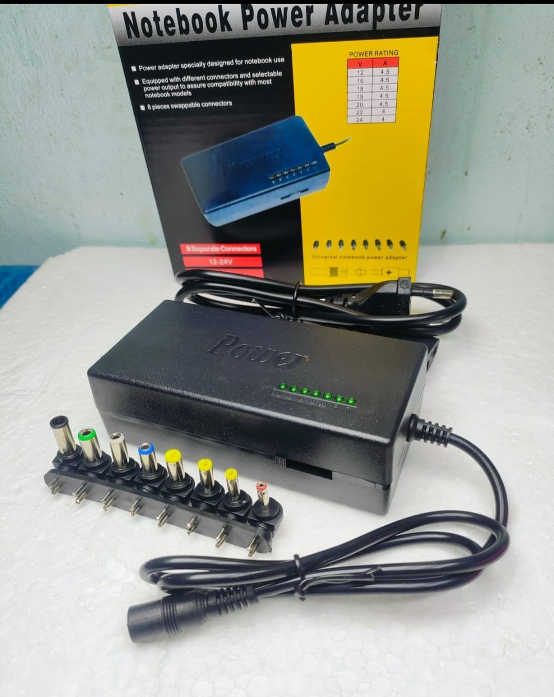 Notebook Adaptor Universal, 12V, 16V, 18V, 19V, 20V, 22V, 24V