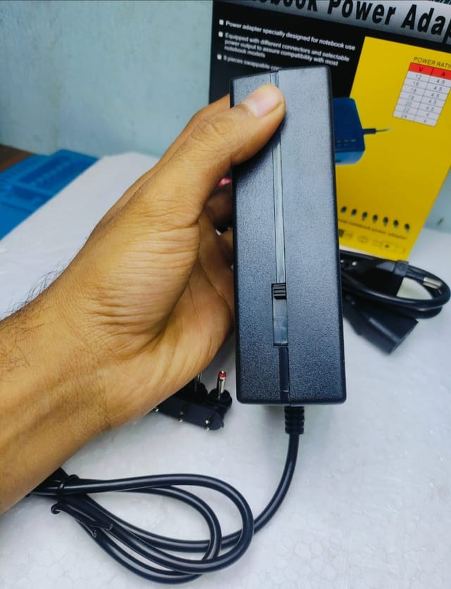 Notebook Adaptor Universal, 12V, 16V, 18V, 19V, 20V, 22V, 24V_img_2