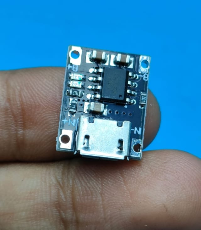 Mini Charging Module For 3.7V Battery_img_0