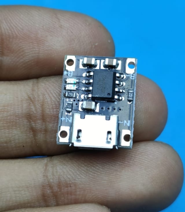 Mini Charging Module For 3.7V Battery_img_2