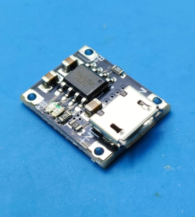Mini Charging Module For 3.7V Battery_img_3