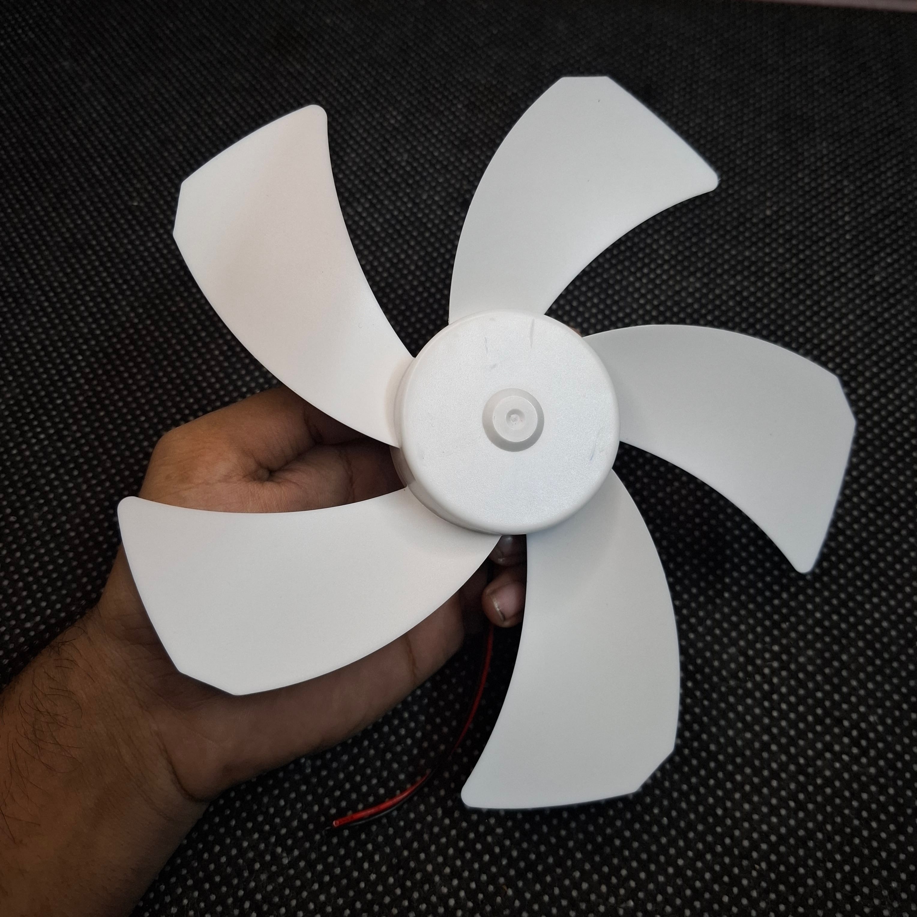 12V 8 inch Brushless Motor Fan