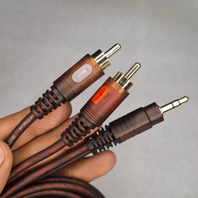 3.5mm to RCA High Quality Audio Cable ( 1.5 Meter)_img_1