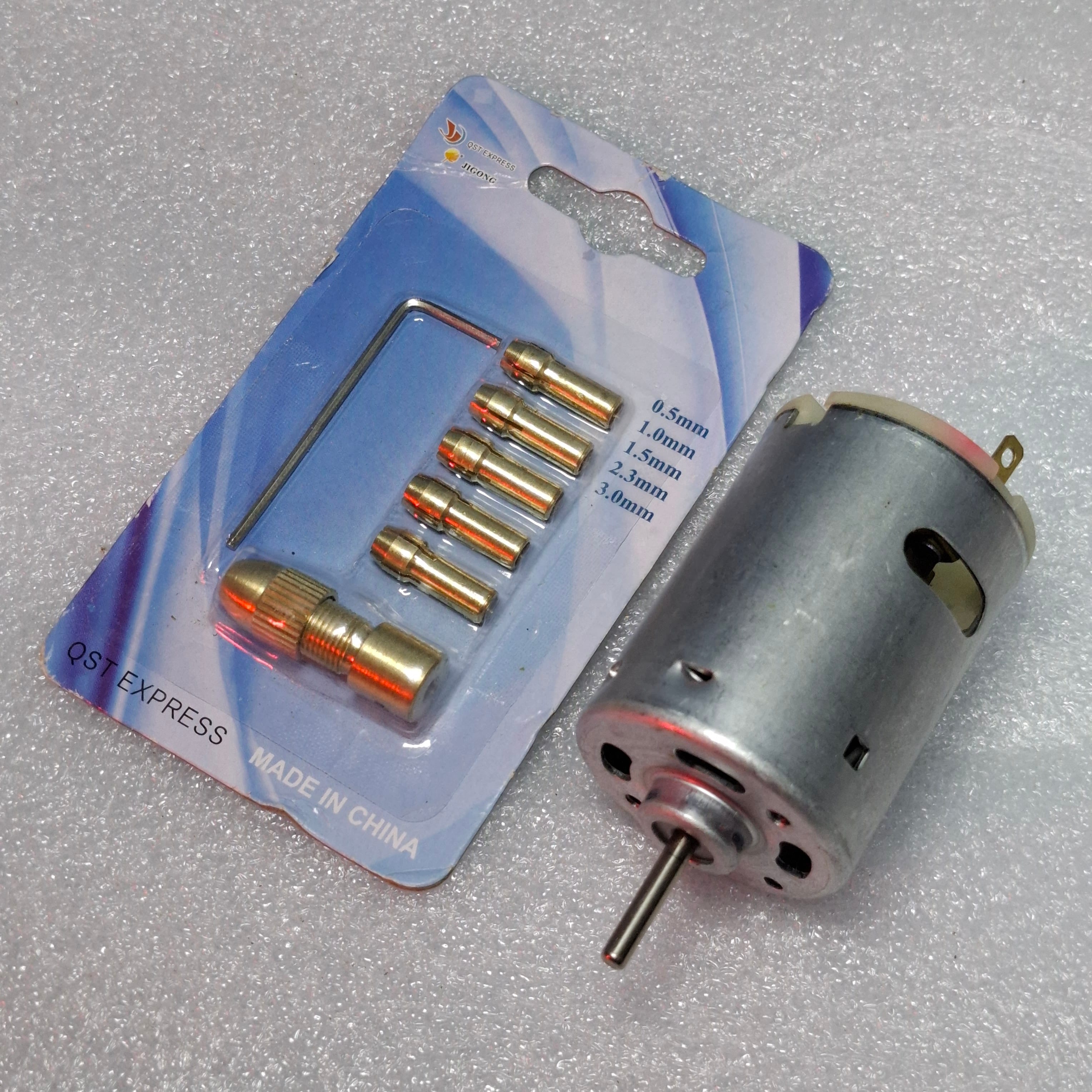 Motor + Mini Drill Chak 0.5mm - 3 mm